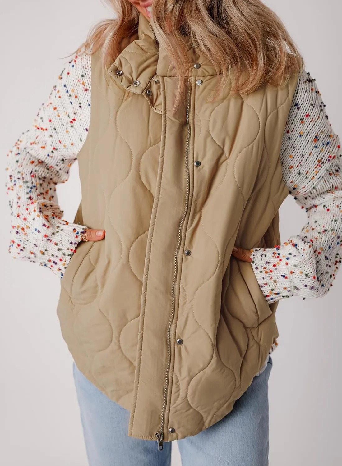 EVALESS Cropped Puffer Vest Women Lightweight Quilted Stand Collar Sleeveless Jackets Fall Spring 2025 Button Zip Up Coat