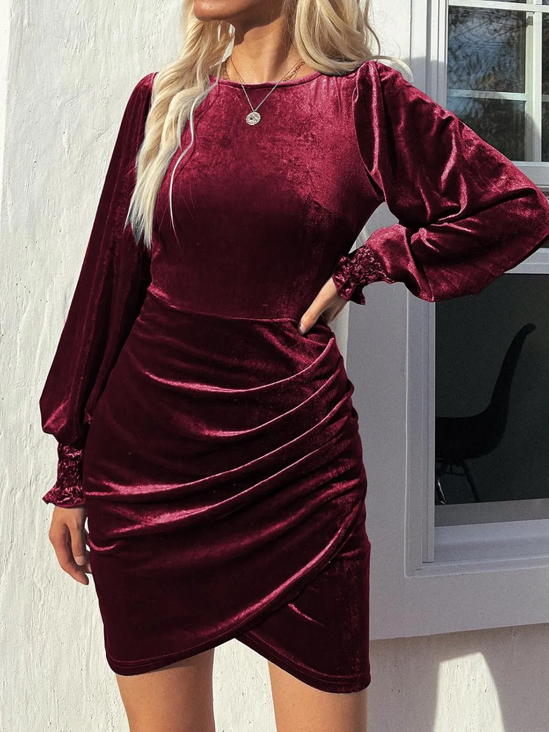 Sexy Velvet Puff Long Sleeve Bodycon Elegant Mini Ruched Cocktail Party Formal Prom Dress