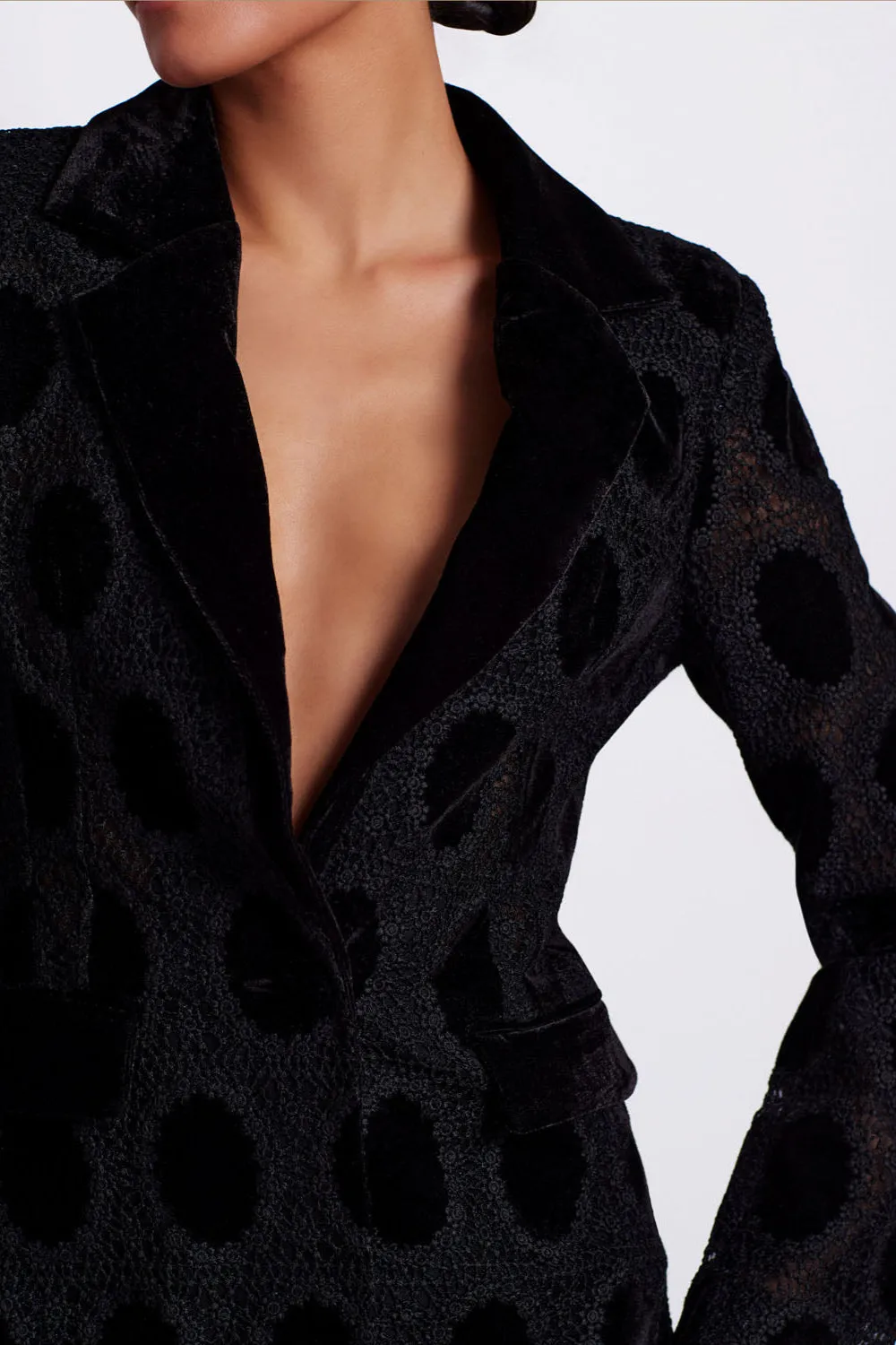 VELVET LACE BLAZER