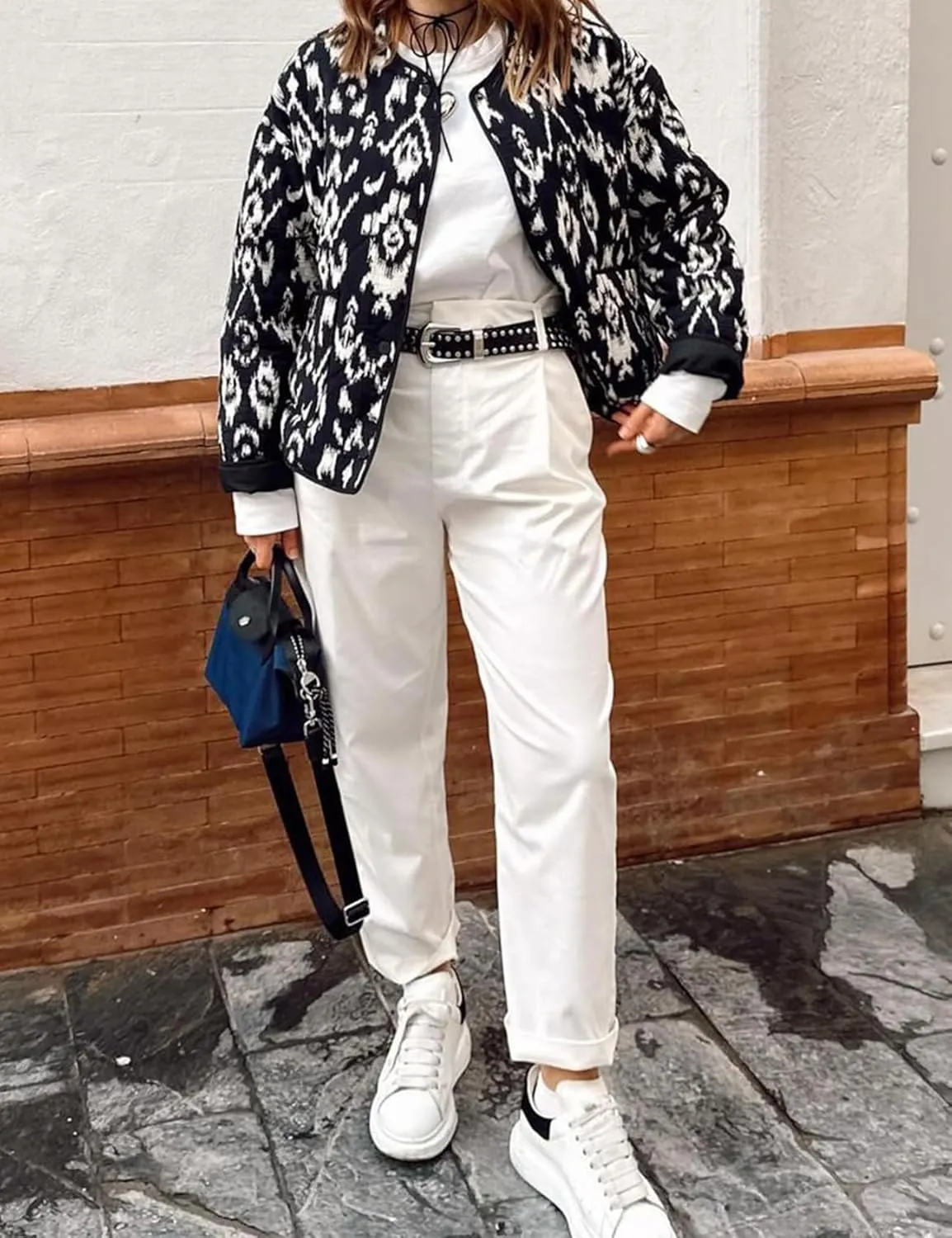 Women's Cropped Puffer Jacket Floral Print Lightweight Padded Coat Puffy Button Down Cardigan Short Outerwear